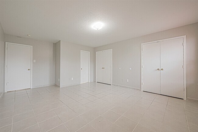 Building Photo - 3727 Morning Cove Ln