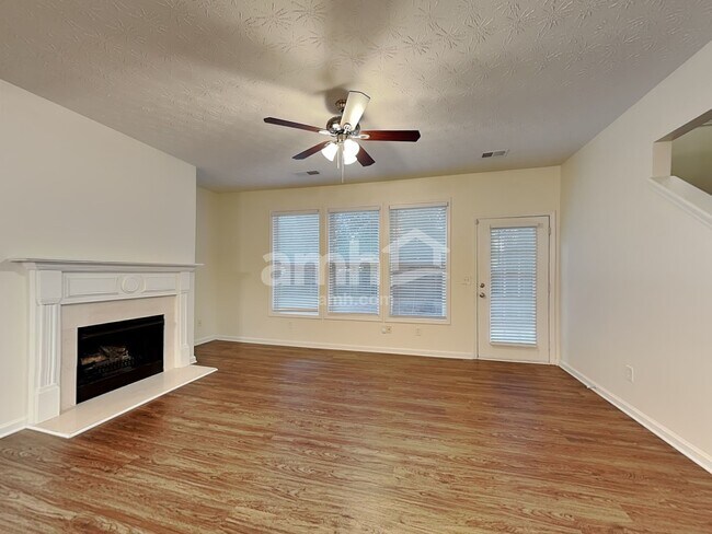 Building Photo - 3917 Abernathy Farm Way