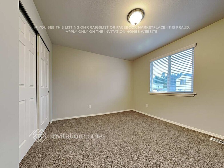 Building Photo - 8733 Milbanke Dr SE