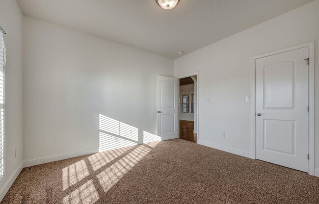 Building Photo - 129 Melbridge Dr