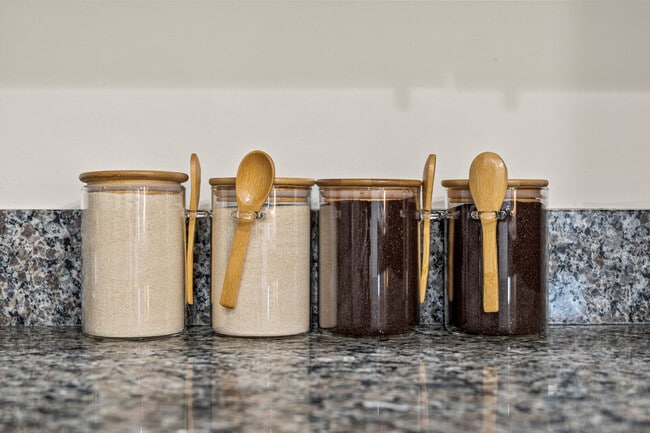 Building Photo - 826 N Broad St