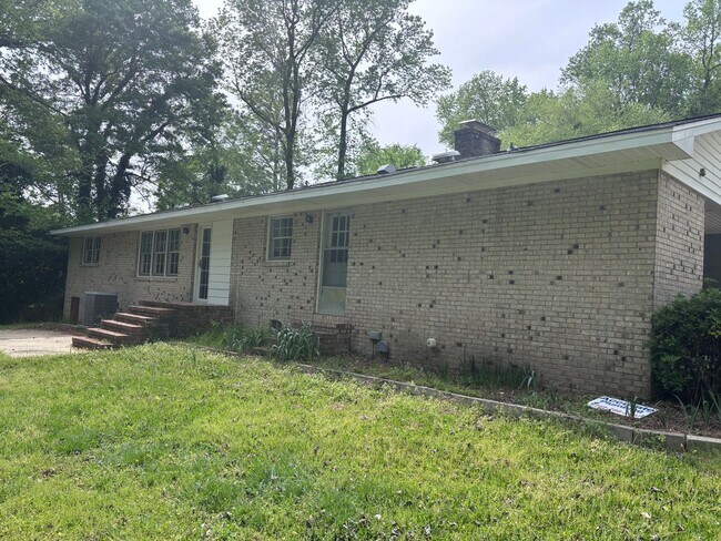 Building Photo - 3807 Radom Rd.