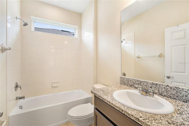 Building Photo - 13413 Palmera Vista Dr