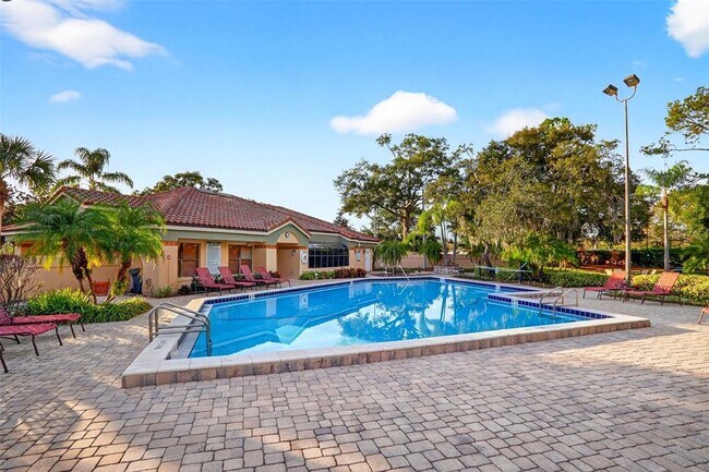 Building Photo - 7463 Sugar Bend Dr