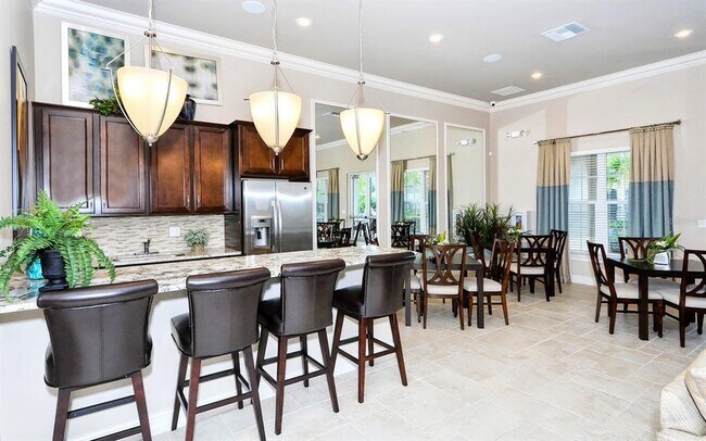 Building Photo - 8323 Enclave Way