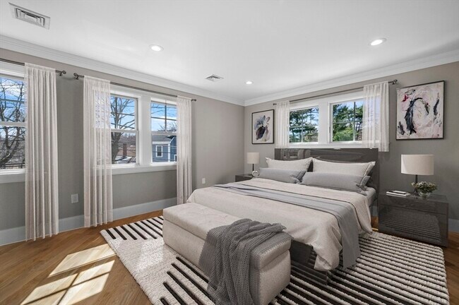 Building Photo - 799 Heath St