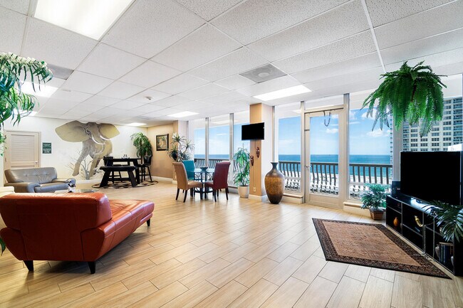 Building Photo - 4020 Galt Ocean Dr