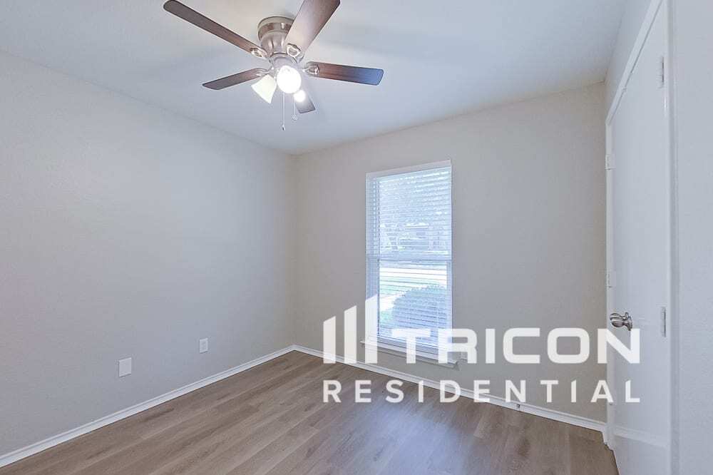 Building Photo - 755 Catalina Dr