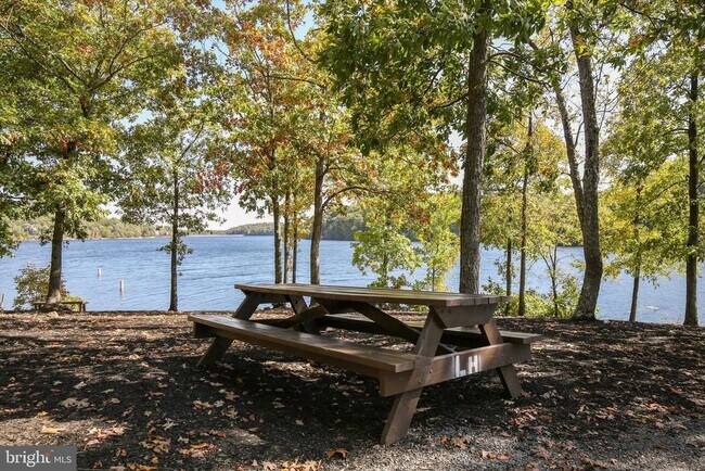 Building Photo - 604 Masters Dr