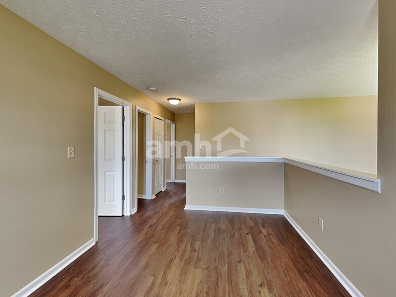 Building Photo - 5824 Twin River Ln