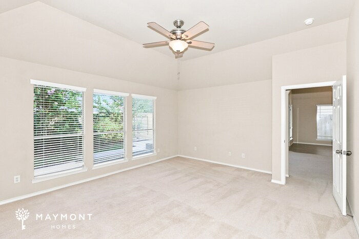 Building Photo - 10910 Brighton Gardens Dr