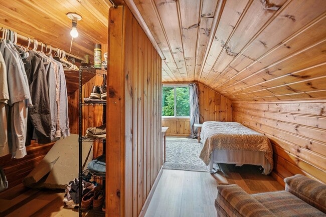 Building Photo - N3219 Cherry Rd