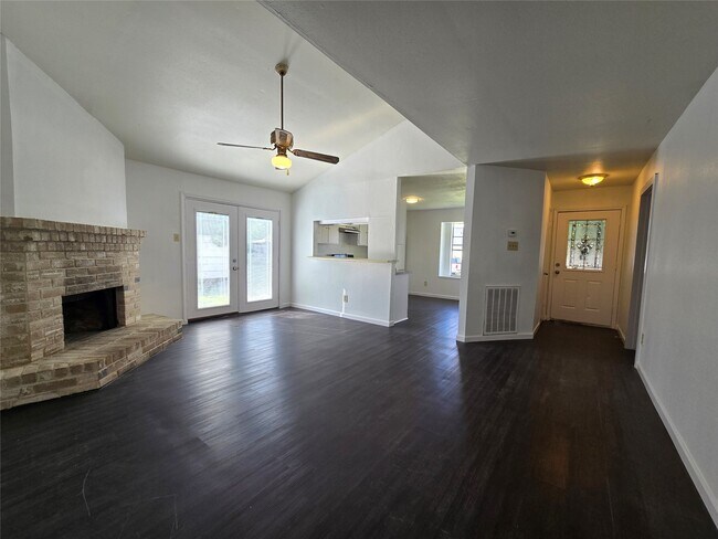 Building Photo - 5543 Ambern Dr
