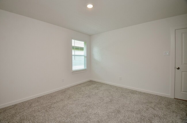 Building Photo - 3410 Hopper Knl Ln