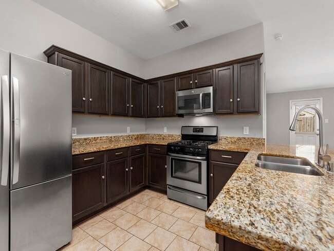 Building Photo - 7246 Basque Country Dr
