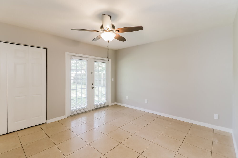 Building Photo - 18314 Swan Lake Dr