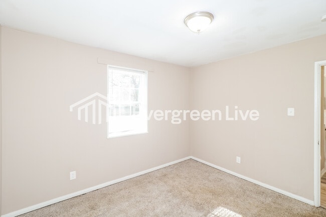 Building Photo - 4089 Rhodes Ave