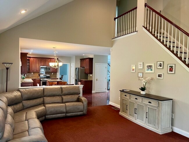 Building Photo - 24 Endean Dr