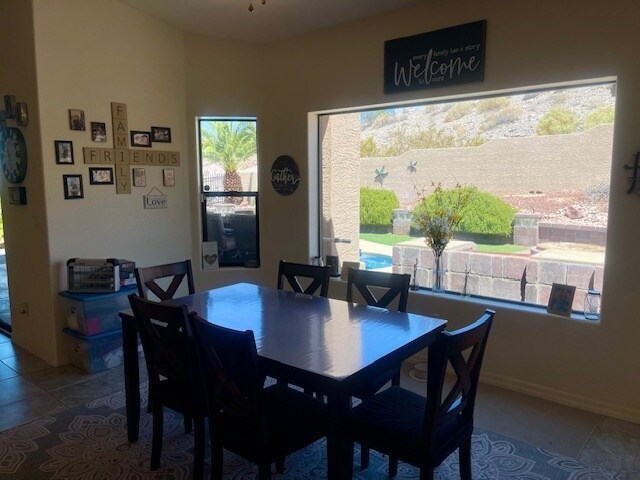 Building Photo - 2899 Desert Vista Dr