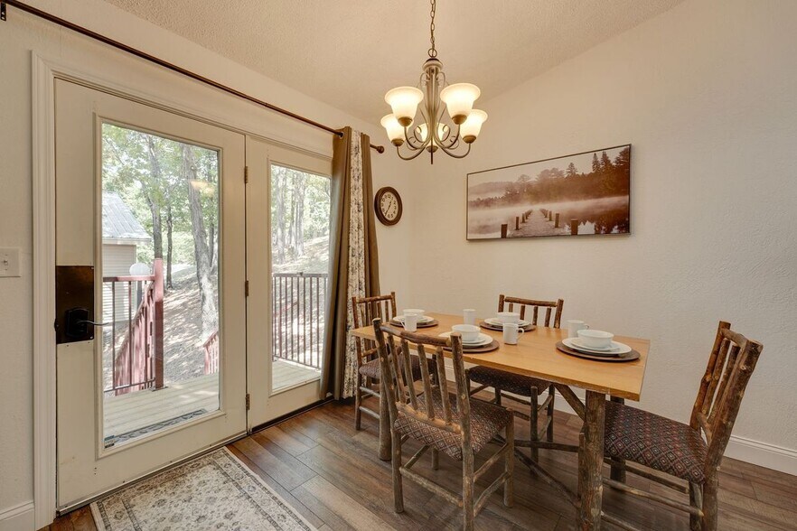 Building Photo - 395 Ozark Mountain Resort Dr