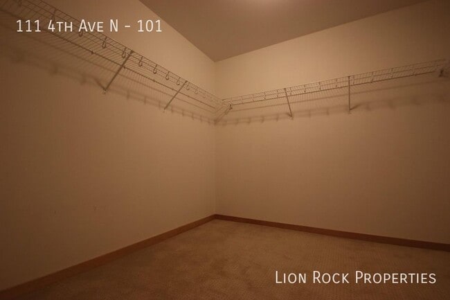 Building Photo - 111 N 4th Ave