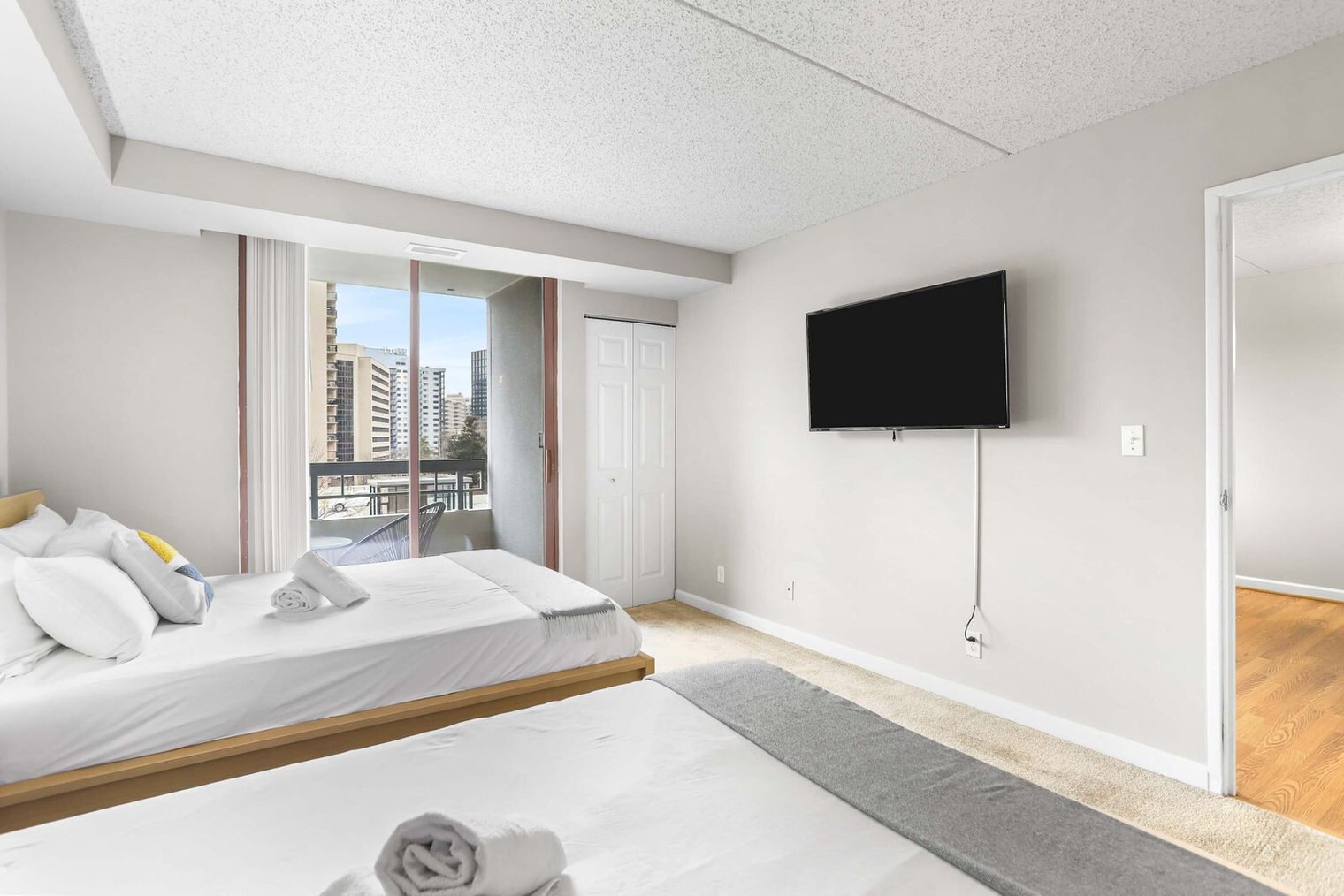 Building Photo - 401 12th St S