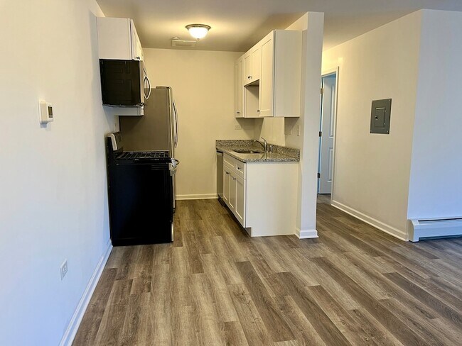 Building Photo - 838 Mcintosh Ct