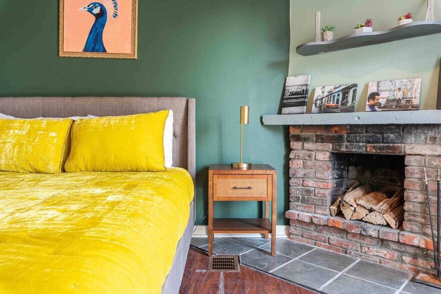 Building Photo - 1136 Rodman St