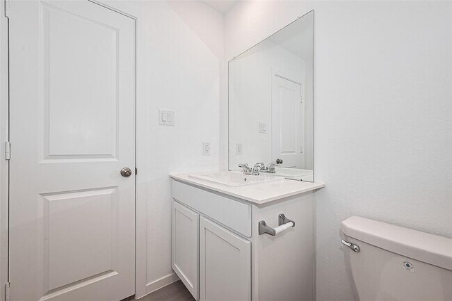 Building Photo - 26751 Prairie Smoke Ln
