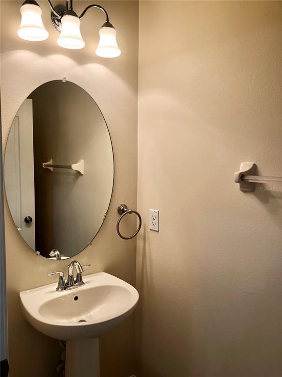 Building Photo - 8541 Brushleaf Way