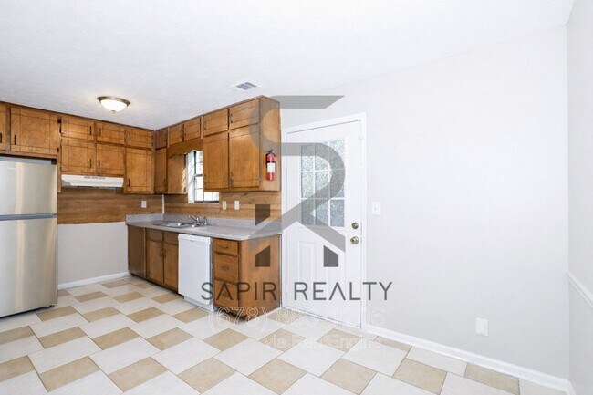 Building Photo - 320 Sprucewood Ct