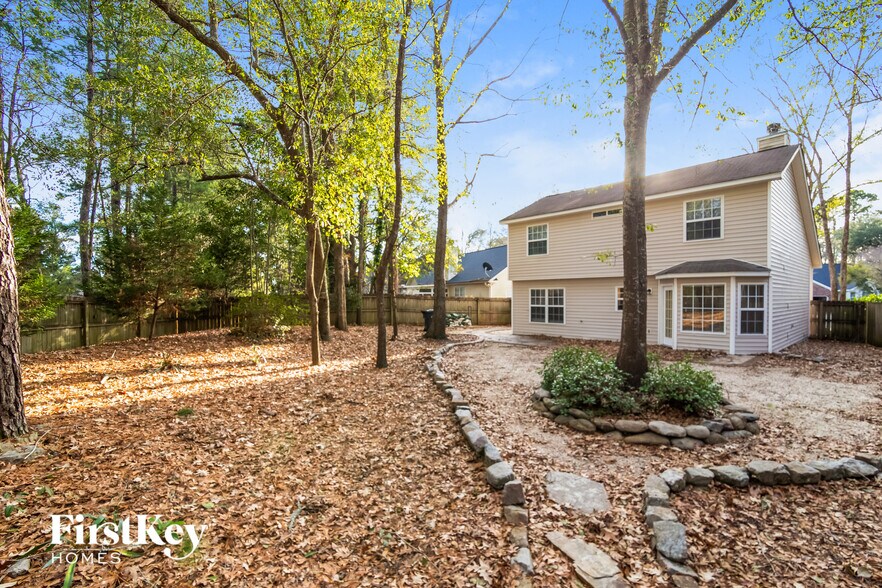 Building Photo - 7873 Sabalridge Dr