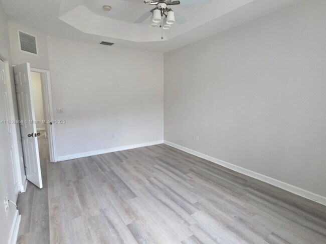Building Photo - 12822 SW 135th St