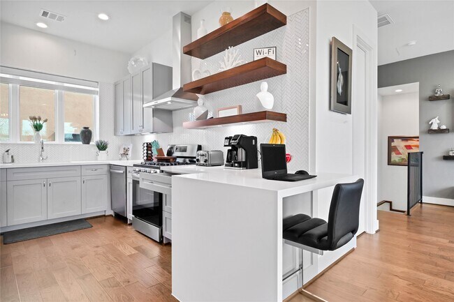 Building Photo - 2916 Cline St