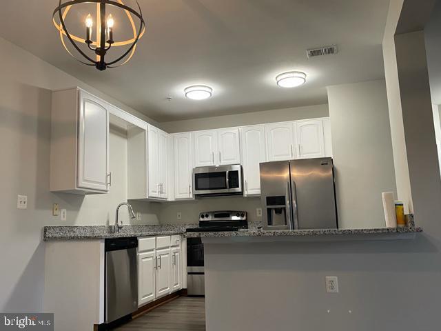Building Photo - 6475 Cheyenne Dr