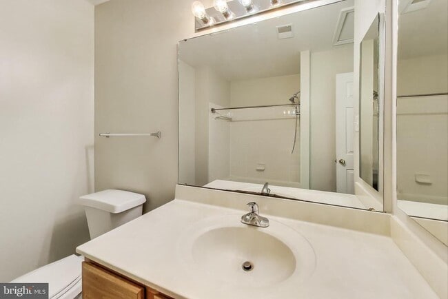 Building Photo - 13504 Hayworth Dr