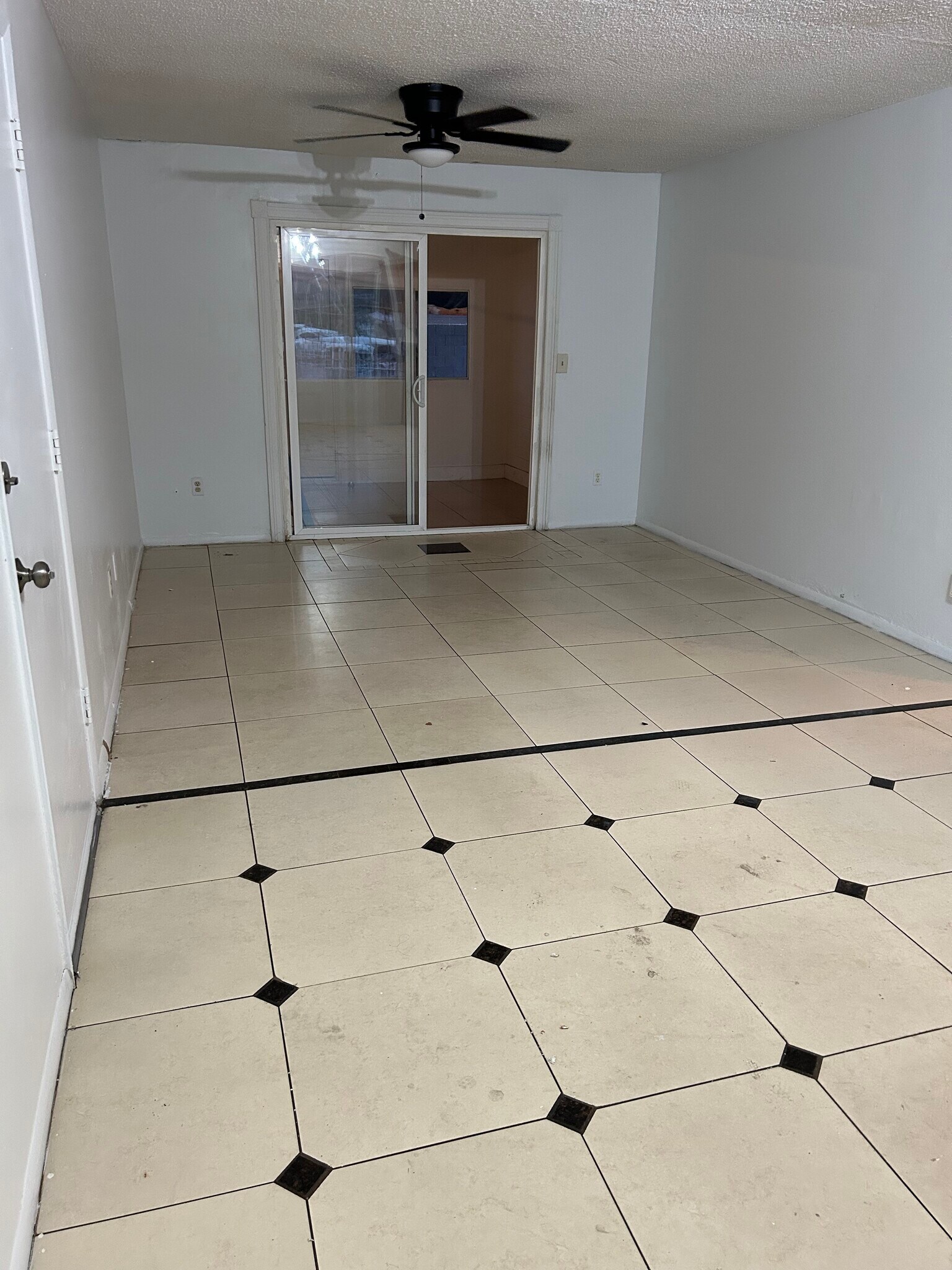 Building Photo - 2054 N 53rd Ave