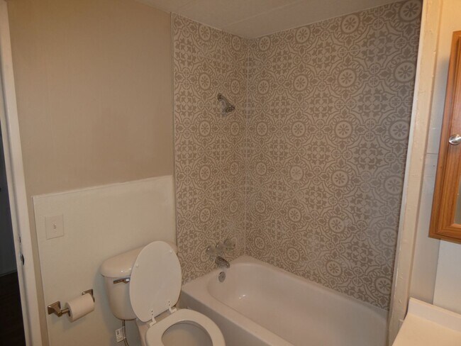 Building Photo - 2858 W Carnauba St