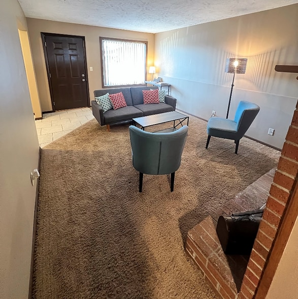 Building Photo - 1800 Knox St