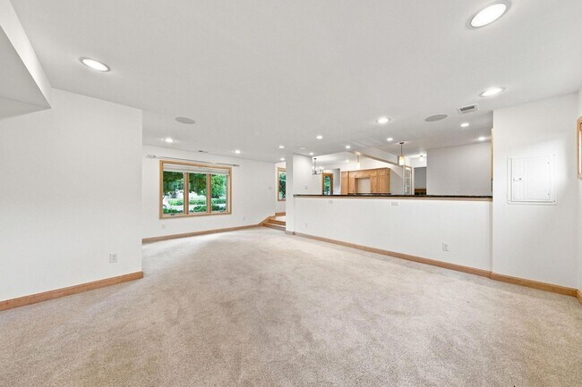 Building Photo - 5300 Logan Ave S