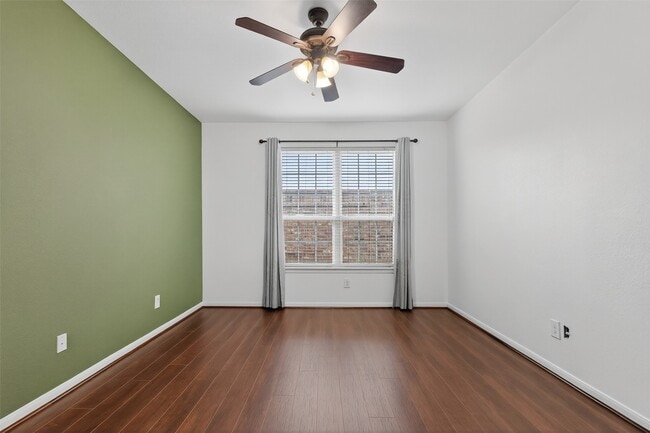 Building Photo - 1314 Glenwood Canyon Ln