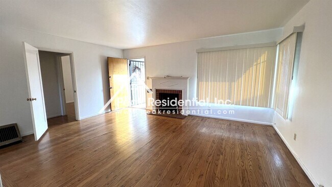 Building Photo - 3 br, 1 bath House - 2373 Anita Ave