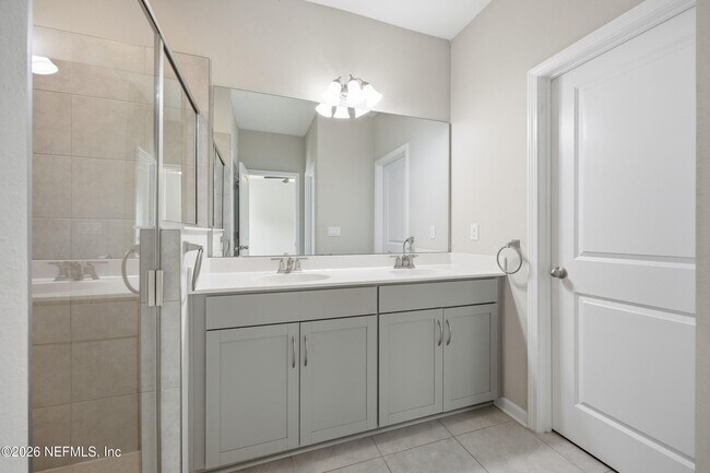 Building Photo - 321 Beale Ave