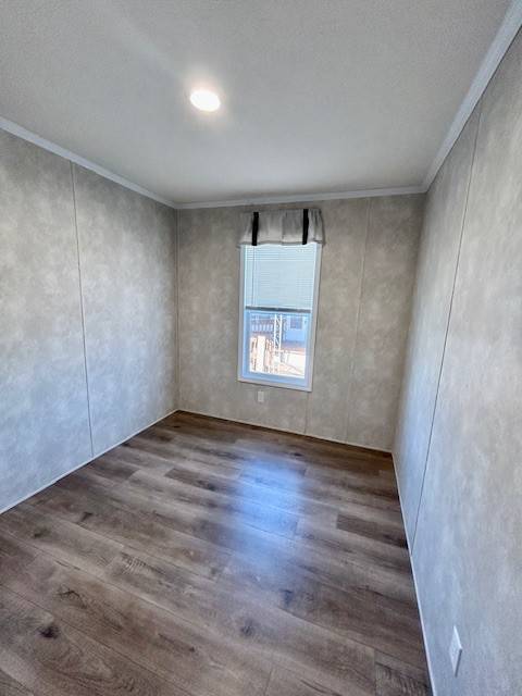 Building Photo - 8001 Hamilton Ave