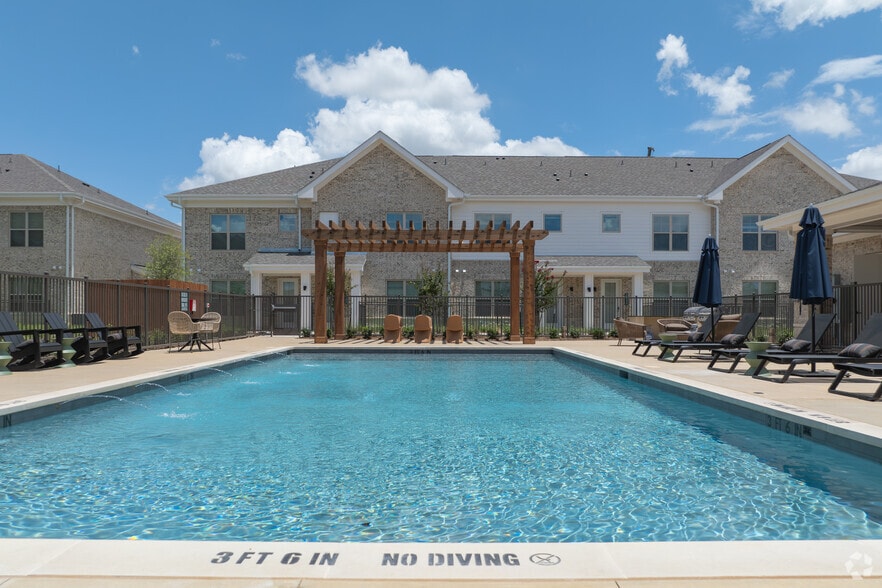 Two Resort-style Swimming Pools - Marlowe Wellington