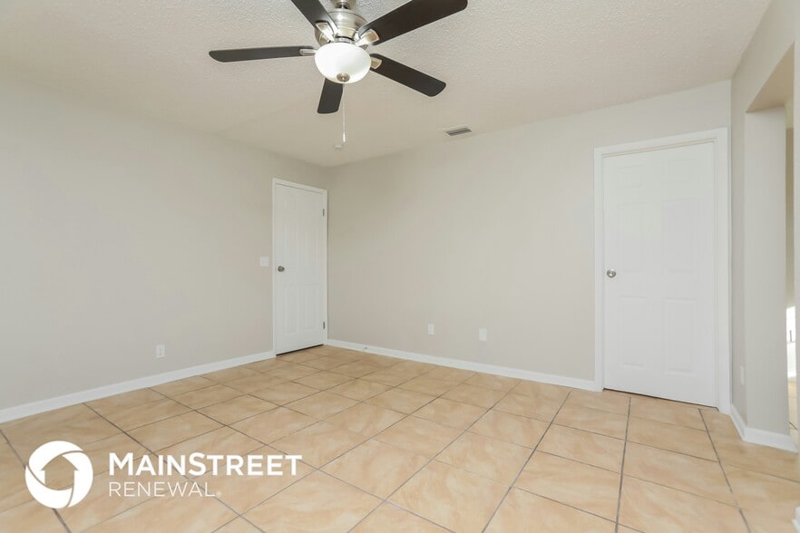 Building Photo - 215 Dempsey Way