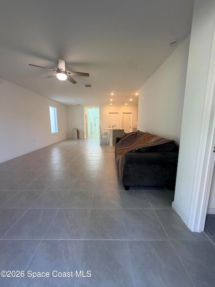 Building Photo - 1707 Colebrook Cir SW