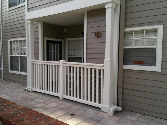 Building Photo - 800 S Dakota Ave