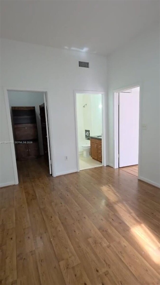 Building Photo - 7420 W 20th Ave