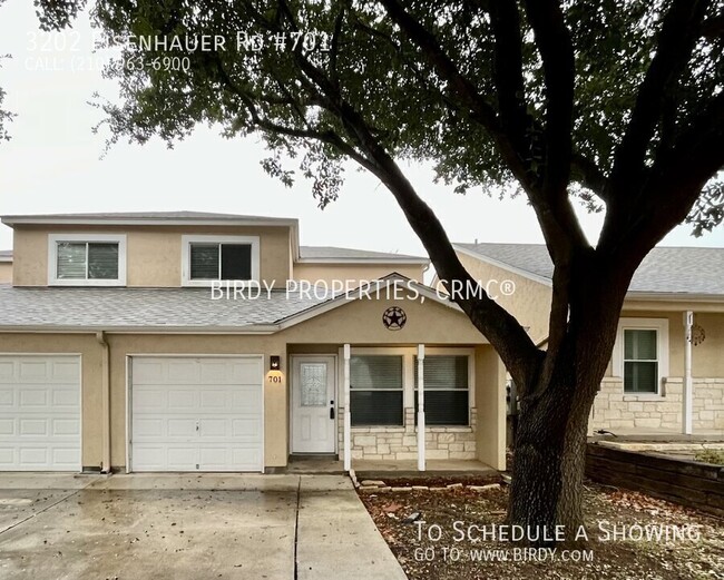 Building Photo - 3202 Eisenhauer Rd